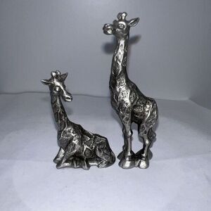 HUDSON PEWTER SIGNED RETIRED GIRAFFE‎  PAIR 1981  ANIMAL FIGURINES #2204-2205